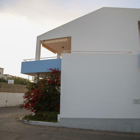 B&B Le Tre Spiagge Calasetta Kültér fotó