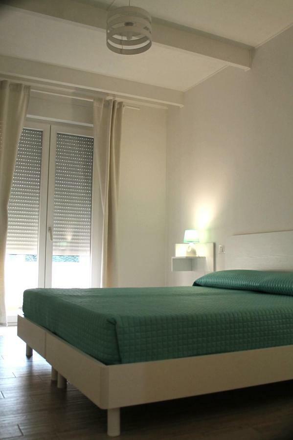 B&B Le Tre Spiagge Calasetta Kültér fotó