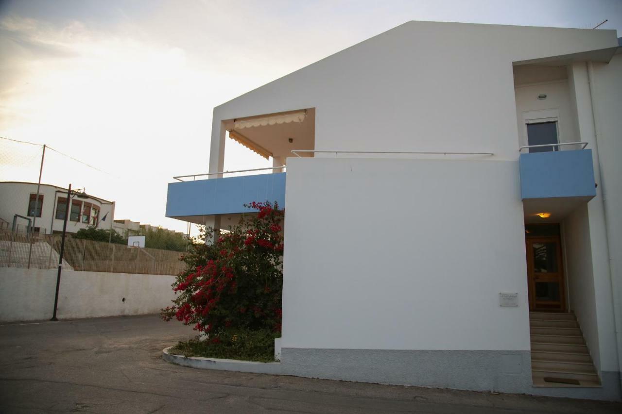 B&B Le Tre Spiagge Calasetta Kültér fotó