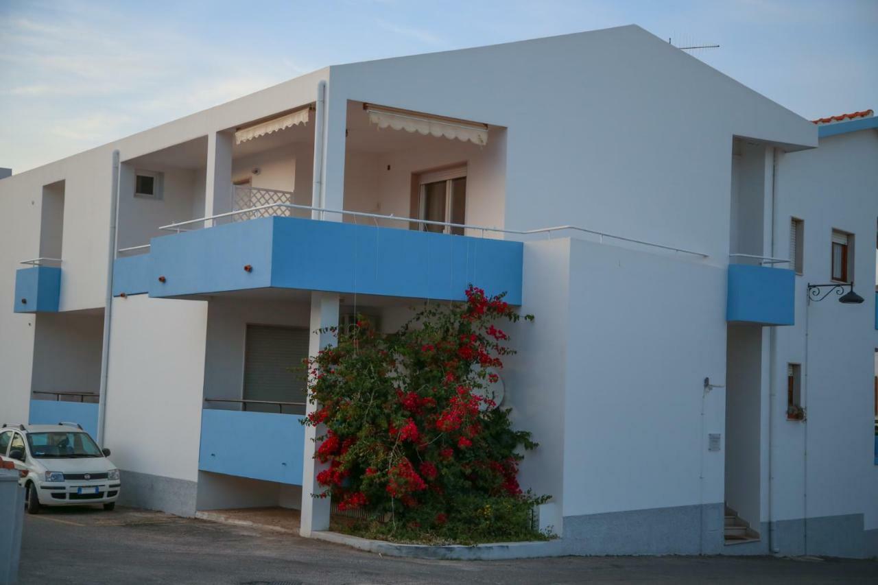 B&B Le Tre Spiagge Calasetta Kültér fotó